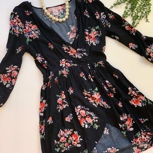 Navy Blue Floral Top